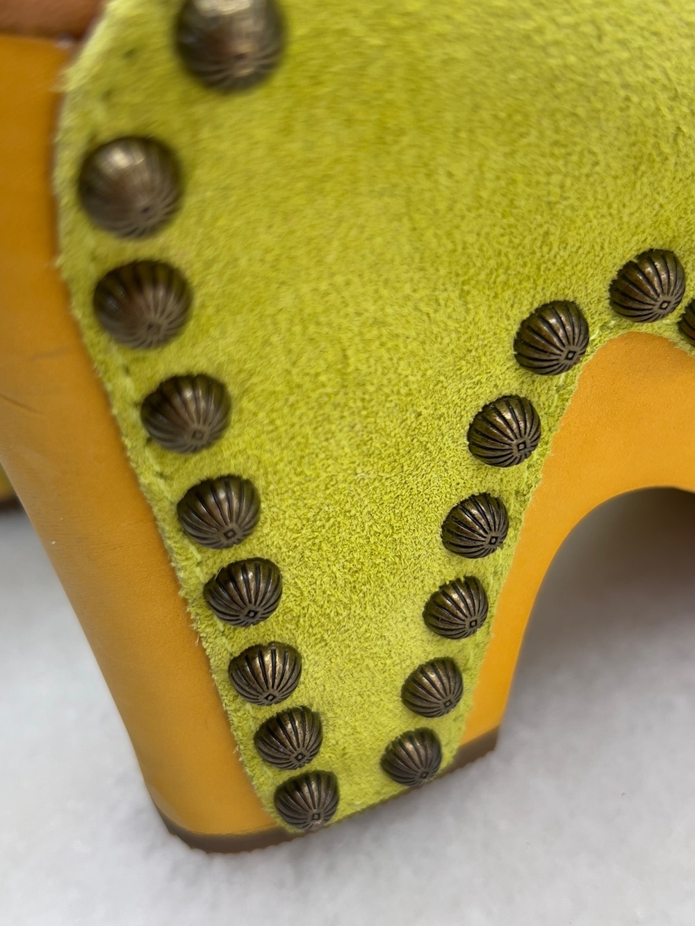 Dingo Peace 'N Love Clog - Picture 14 of 15